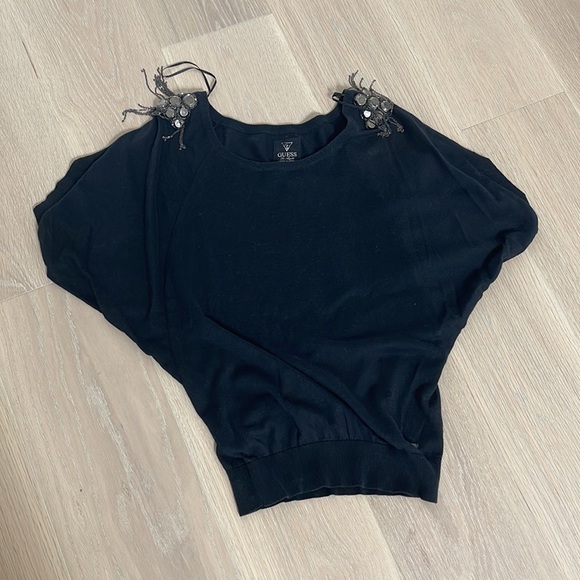 Guess black top with metallic decoration shoulder short sleeves - Picture 2 of 8